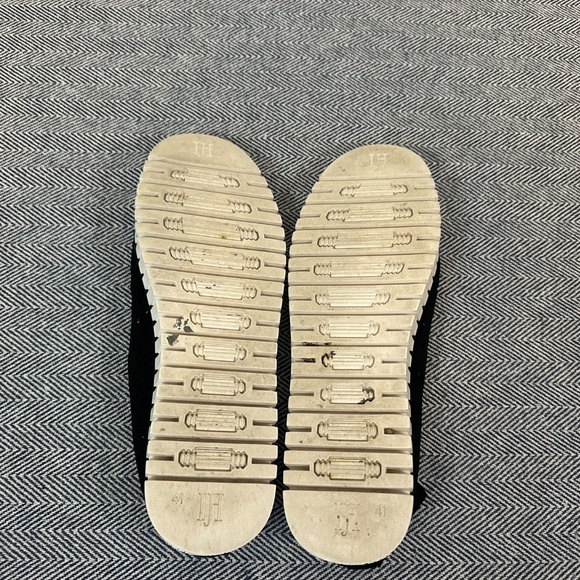 ILSE JACOBSON - Perforated Scalloped Suede Sneakers - Picture 6 of 6